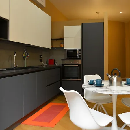 Apartment Parlami Di - Naples