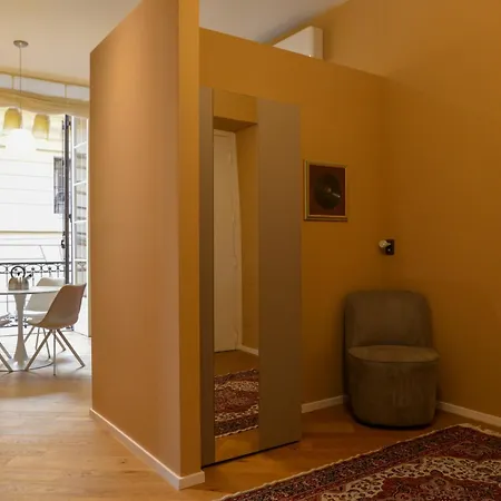 Apartment Parlami Di -